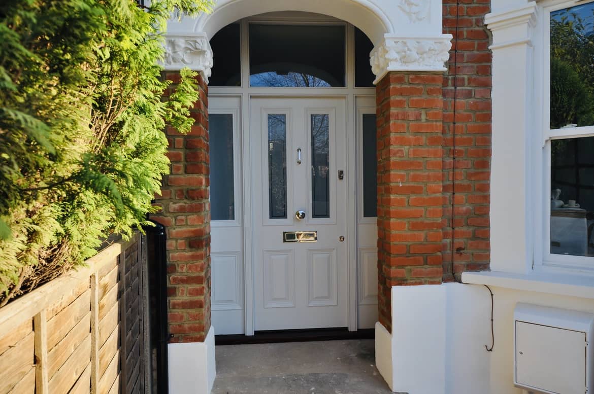 emergency door replacement 
